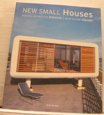 New small houses. Nouvelles petites maisons. Neue…