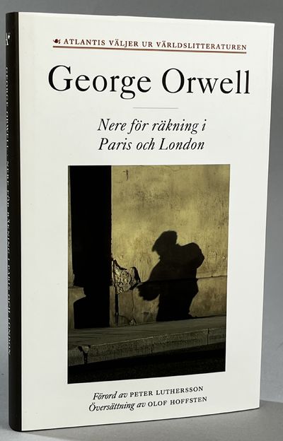 Nere för räking i Paris och London. Översättning…