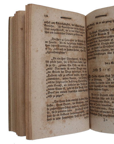Nachrichten von einer Unglücklichen Königin, nach ihren Briefen, an verschiedne ihrer vornehmen Verwandten und Freundinnen. Aus dem Englischen. (photo 6)