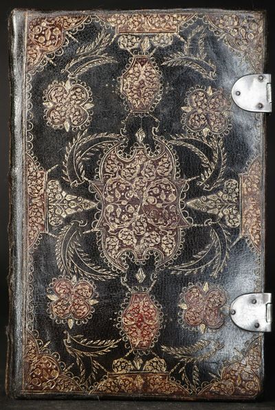 [ENGLISH RESTORATION BY "OWEN"]. Dieu et mon droit. The Holy Bible containing the Old and the New Testament [BOUND WITH]: The Whole Book of Psalms
