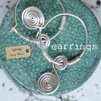 Earrings (Magpie) (Magpie Books)