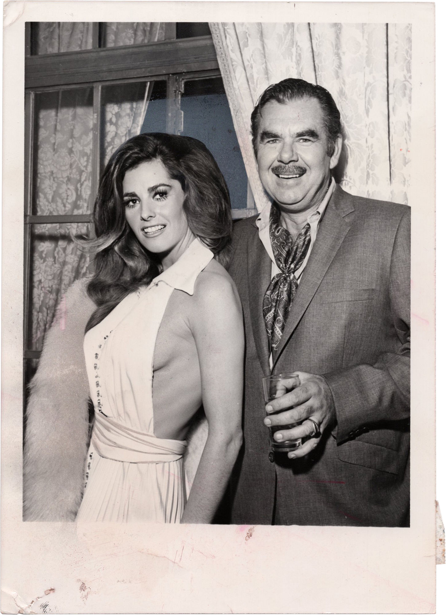 Edy Williamns Collection Of 18 Original Photographs Of Edy Williams