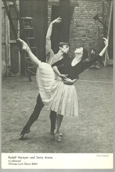 PHOTOGRAPH OF RUDOLF NUREYEV AND SONIA AROVA IN REHEARSAL , CHICAGO