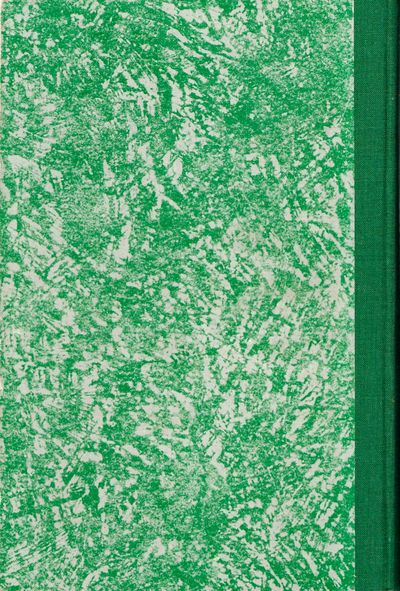 Bd. 1) Stambok over varmblodstravere. Avd. A: Hingster som har virket i Norge med avkom til og med 1946. Avd. B: Hingster som har virket i utlandet, men som har hatt registrert avkom i Norge til og med 1946. Avd. C: Hopper med avkom født til og med 1948.  Bd. 2) Norsk traverstambok for varmblodshester. Avd. A: Hopper. Avd. B: Fedre til de i dette stambokbind inntatte hopper og deres avkom.  Bd. 3) Norsk traverstambok for varmblods- hester. A: Fullstending avstamningsoppgaver og avkomsfortegnelse for hopper som i tida 1962-1919 har hatt registrert avkom i Norge. B: Fedre til de i denne stambok inntatte hopper og deres avkom. 3 bind. (photo 4)