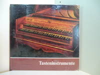 Tasteninstrumente des Museums. Kielklaviere, Clavichorde, Hammerklaviere (originalverschweißtes...