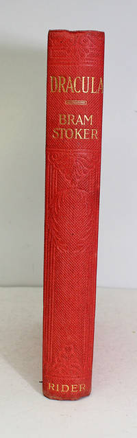 cover of Dracula