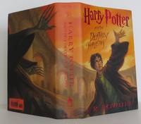 Harry Potter and the Deathly Hallows (Book 7) by Rowling, J. K - 2007