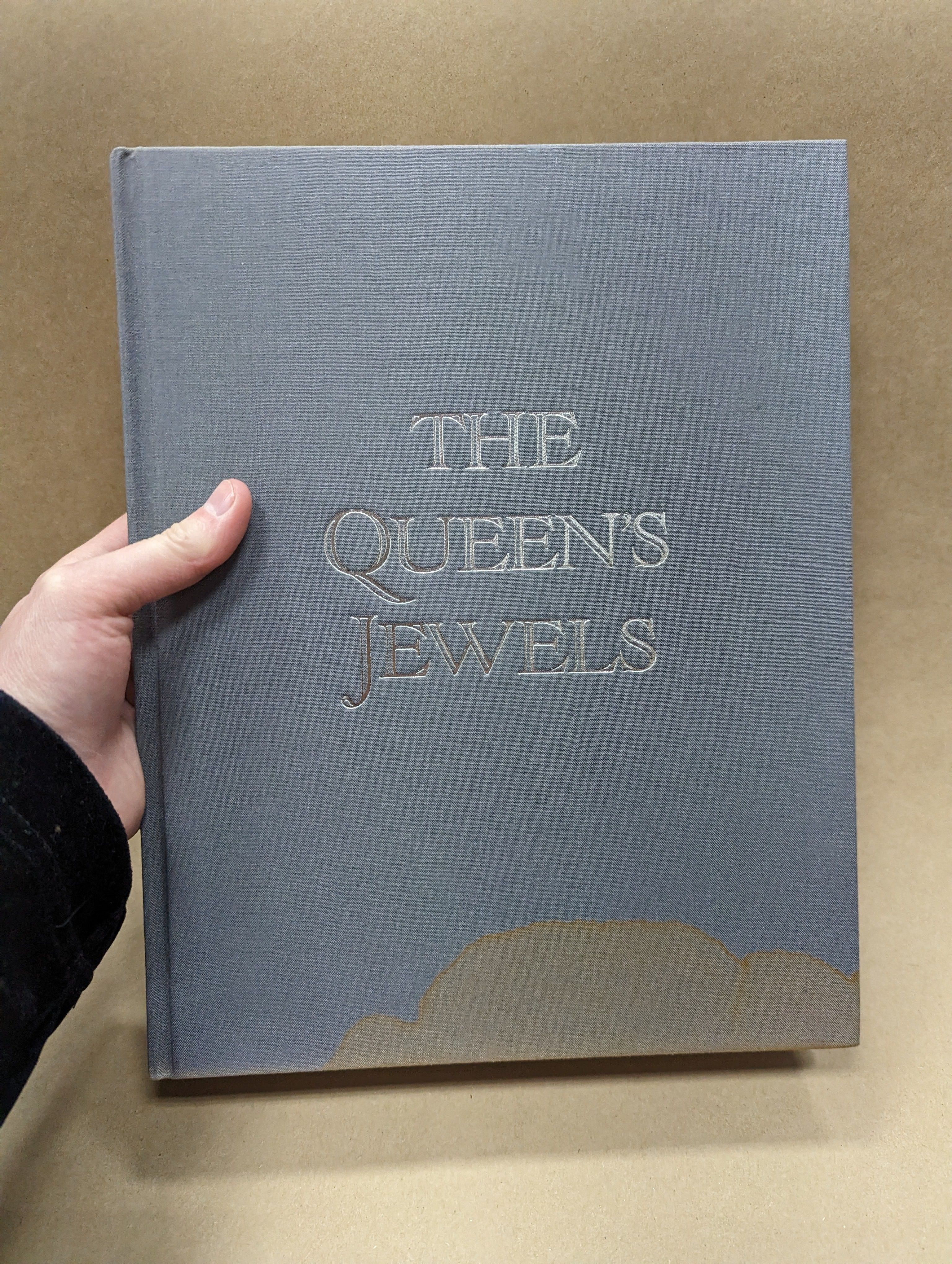 The Queen's Jewels: The Personal Collection of Elizabeth II by