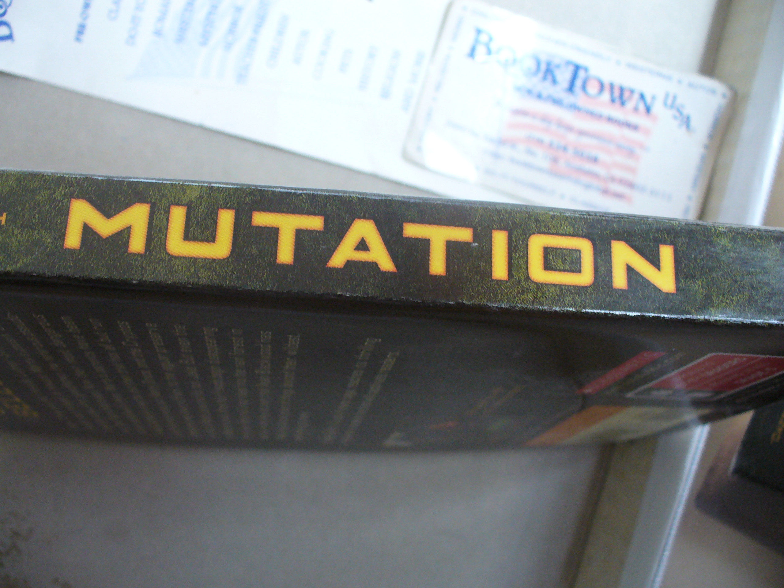 Mutation by Roland Smith | Soft cover | 2014 | Scholastic Press