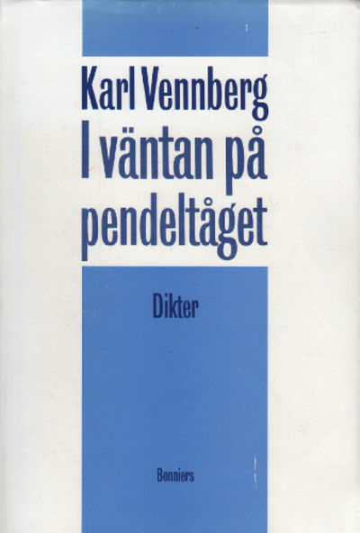 I VÄNTAN PÅ PENDELTÅGET.