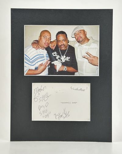 Original autographs.