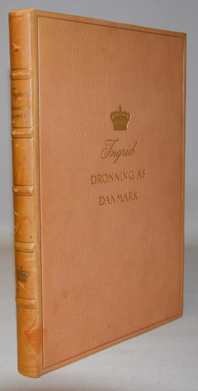 Ingrid. Dronning af Danmark.