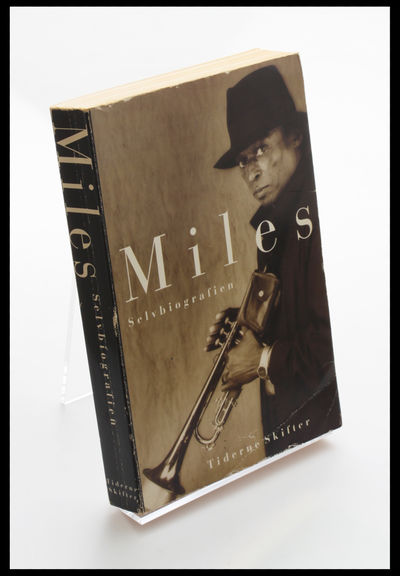 Miles. En selvbiografi af Miles Davis med Quincy…
