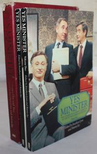 Yes Minister : The Diaries of a Cabinet Minister : Volumes 1 and 2