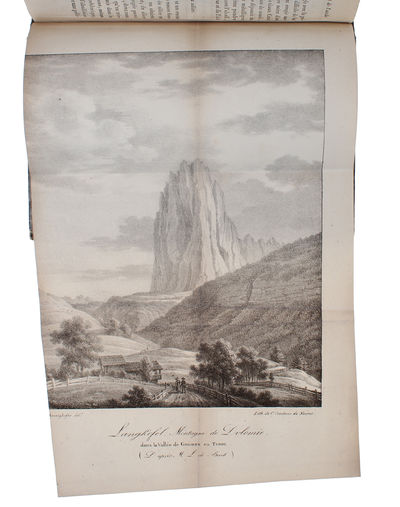 Lettre de M. Léopold de Buch à M. A. de Humboldt, renfermant de Tableau géologique de la Partie Mériodinale du Tyrol. (+) Sur la Chaleur des Gaz et des vapeurs. - [THE MATHEMATICAL ANALYSIS OF HEAT - POISSON'S ISENTROPE.] (photo 5)