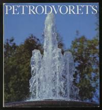 PETRODVORETS (PETERHOF):Palais et Pavillons, Jardin et Parcs, Fontaines et Cascades, Sculptures