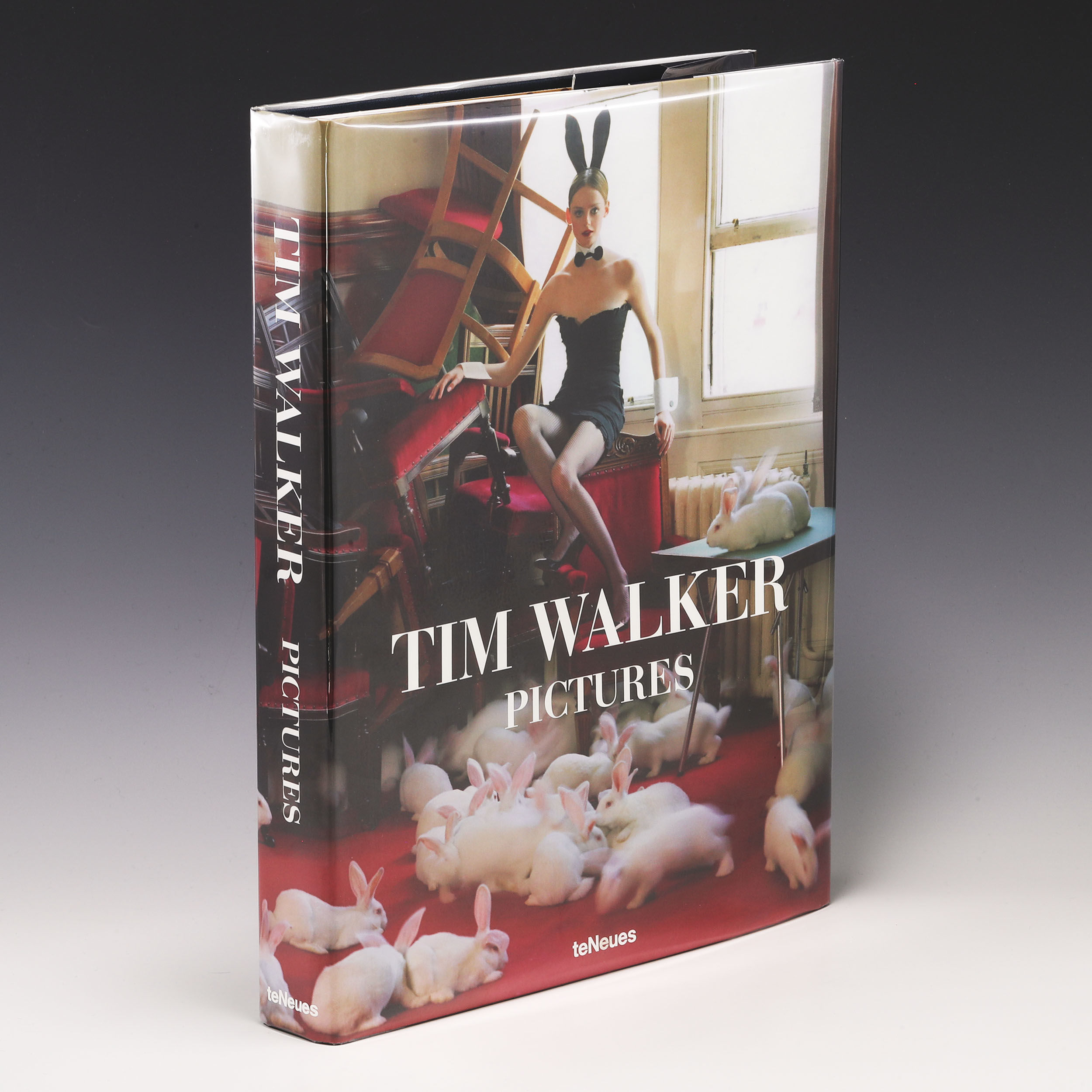 Tim Walker Pictures by Tim Walker | Hardcover | March 20 | Te