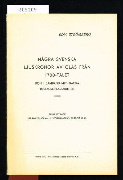 Några svenska ljuskronor av glas från 1700-talet.…