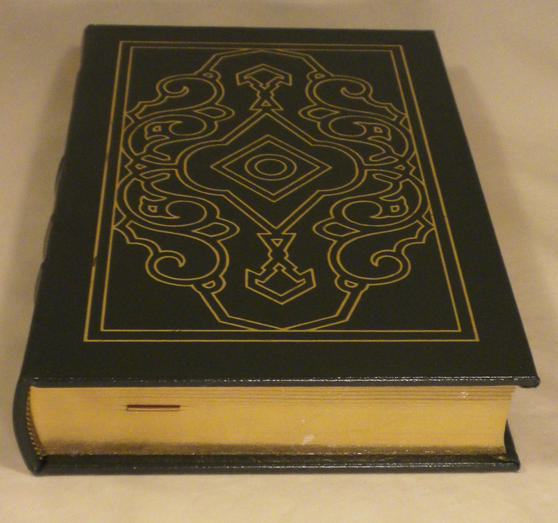 The Best and the Brightest by David Halberstam - Hardcover - Signed Easton  Press - 2005 - from Armadillo Alley Books (SKU: 0038)