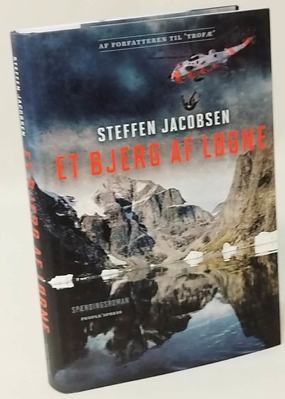Et bjerg af løgne.