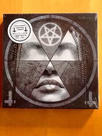 OCCULT BOX : Limited Edition No. 395 of 666 - 5 CDs + 7? LP w/ Pendant & Chain)