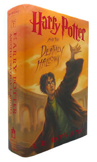 HARRY POTTER AND THE DEATHLY HALLOWS by J. K. Rowling - 2007