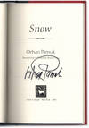 Snow. Translated by Maureen Freely.