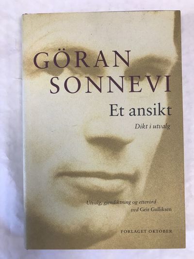 Et ansikt. Utvalg, gjendiktning & etterord ved…