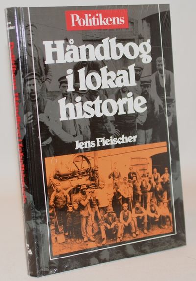 Politikens håndbog i lokalhistorie.