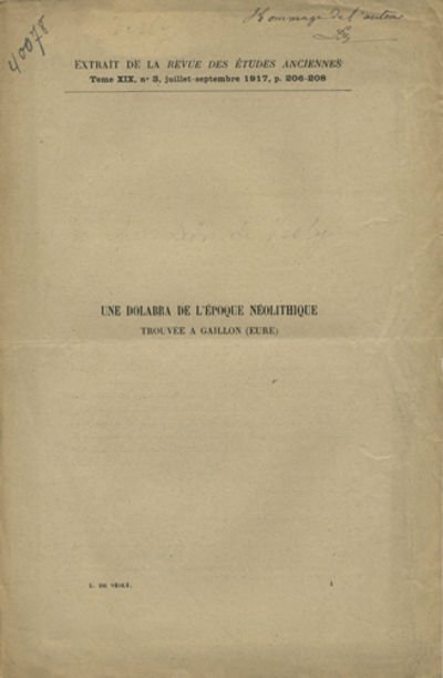 Une dolabra de l'époque néolithique trouvée a Gaillon (Eure)