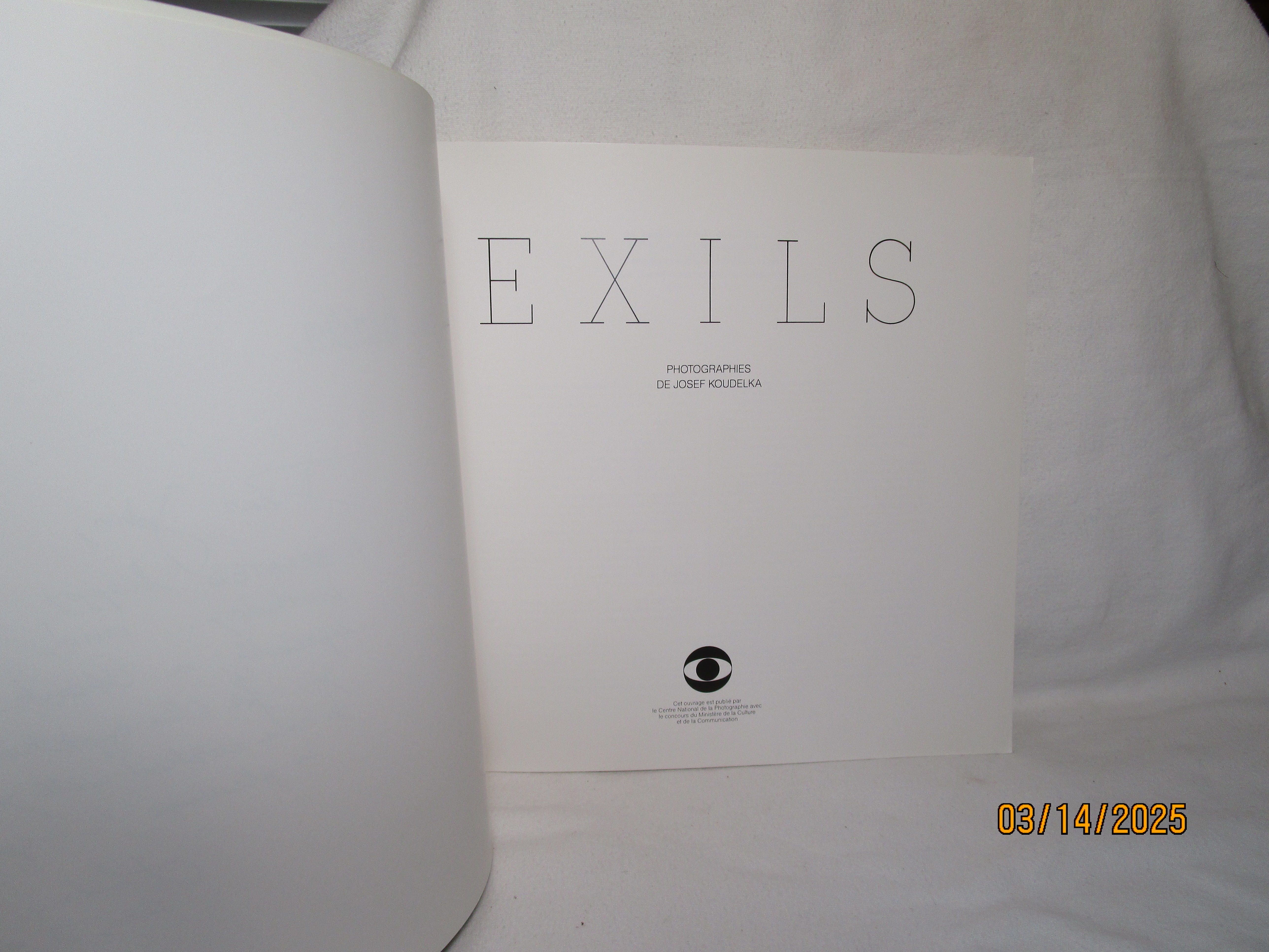 アート・デザイン・音楽 Josef Koudelka EXILS PHOTO COPIES 1988 CONTEMPORARY100 | 'Exiles' [1988] by Josef Koudelka After