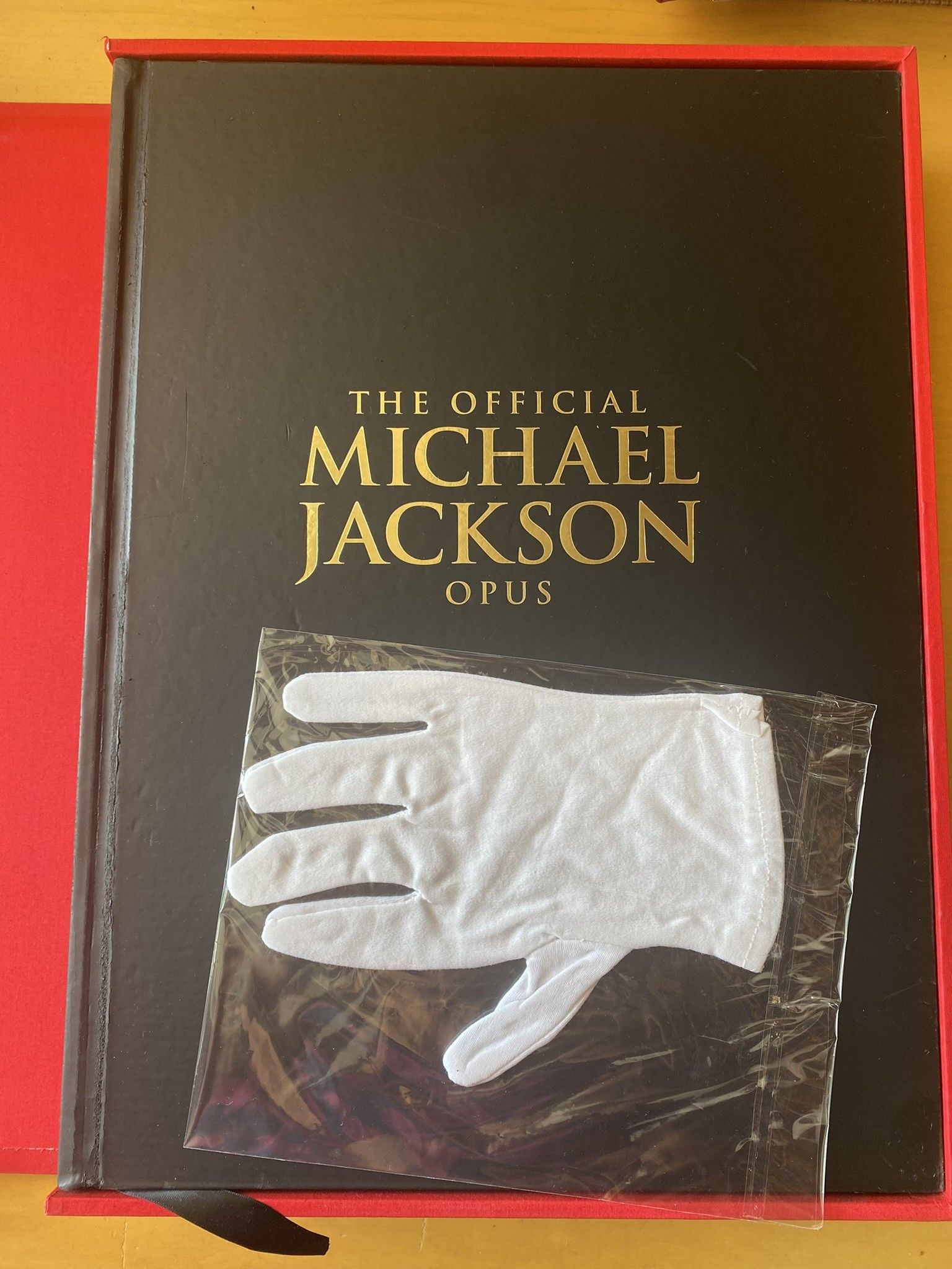 マイケルジャクソン　OPUS The Official Michael Jackson Opus