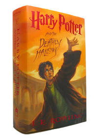 HARRY POTTER AND THE DEATHLY HALLOWS by J. K. Rowling - 2007