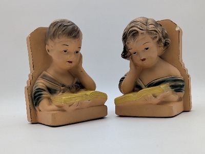 circa 1930. few small chip. Rare set.. weight: 3.9 lb.