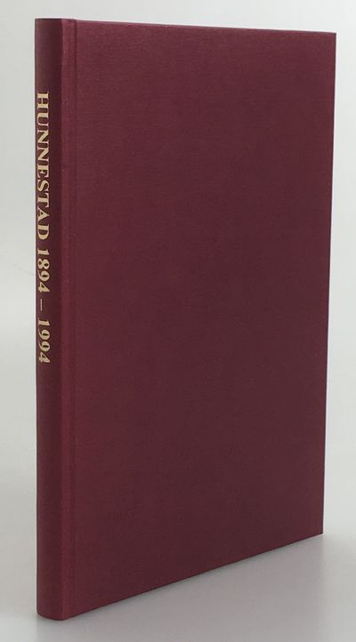 100 år genom gårdar & hus i Hunnestad 1894-1994.…