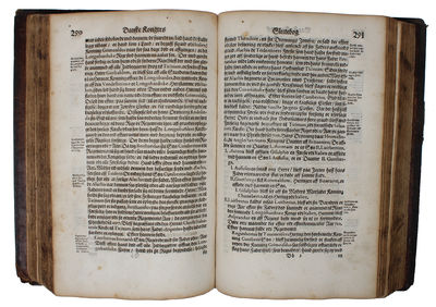 Synopsis Historiarum Danicarum En kort Summa offuer den Danske Historia Fra Verdens Begyndelse til Neruerendis oc nu Regerendis Stormectige Førstis, herr Christian den Fierdis... tid... Forfatted udi De Danske Kongers Slectebog... (photo 5)
