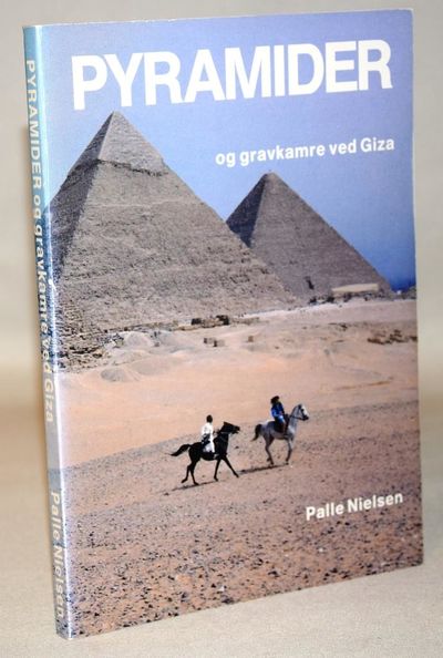 Pyramider og gravkamre ved Giza.