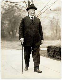 6-1/2 x 8-1/2 Black-and-White Press Portrait Photograph of Taft