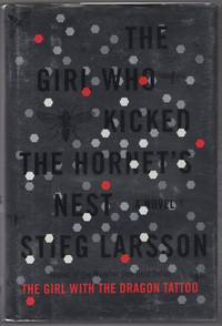 cover of The Girl Who Kicked the Hornet's Nest