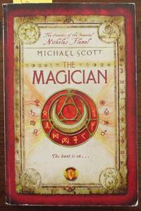 cover of Magician, The: The Secrets of the Immortal Nicholas Flamel (#2)