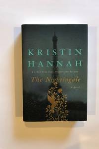 The Nightingale by Hannah, Kristin - 2015