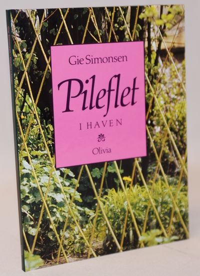 Pileflet i haven.