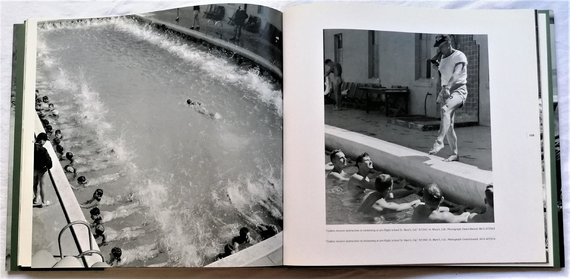Men of WWII. Fighting Men at Ease by BACHNER, Evan | Rilegato
