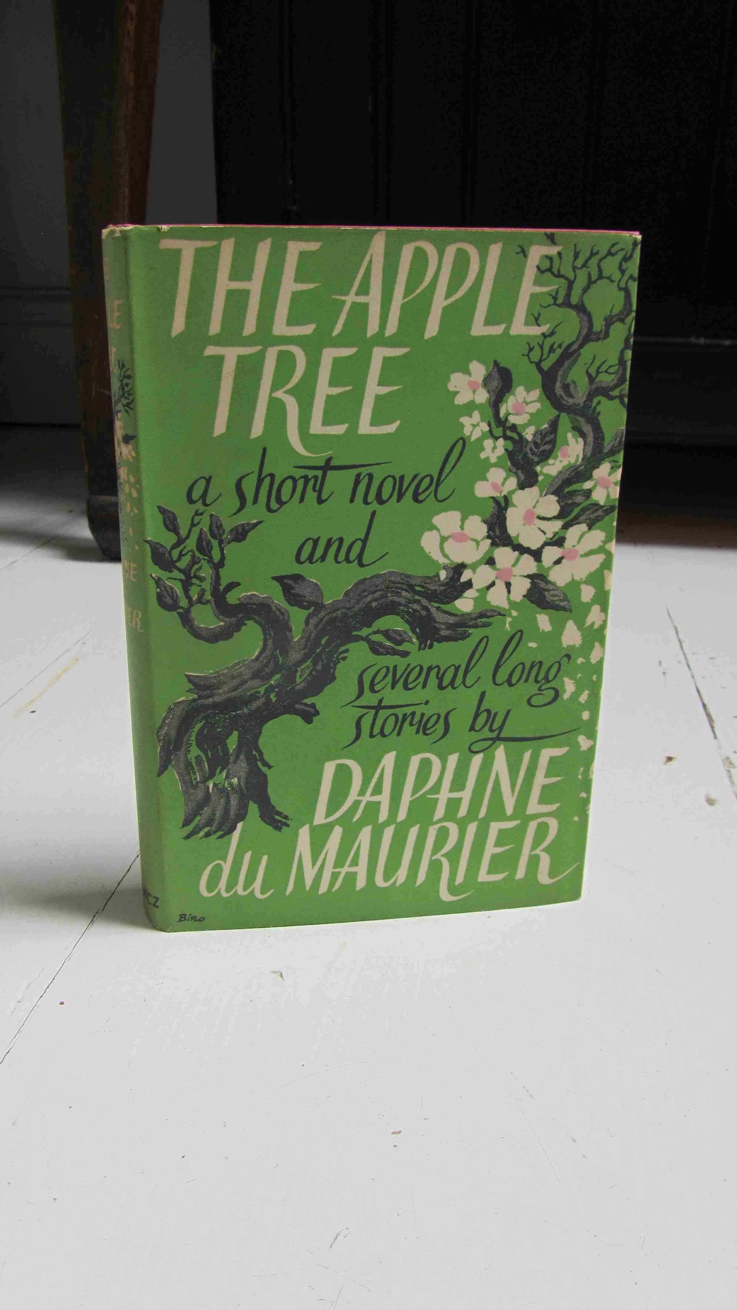 The apple tree by Daphne du Maurier Red cloth with