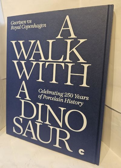 A Walk With a Dinosaur - Geertsen vs Royal Copenhagen. (photo 2)