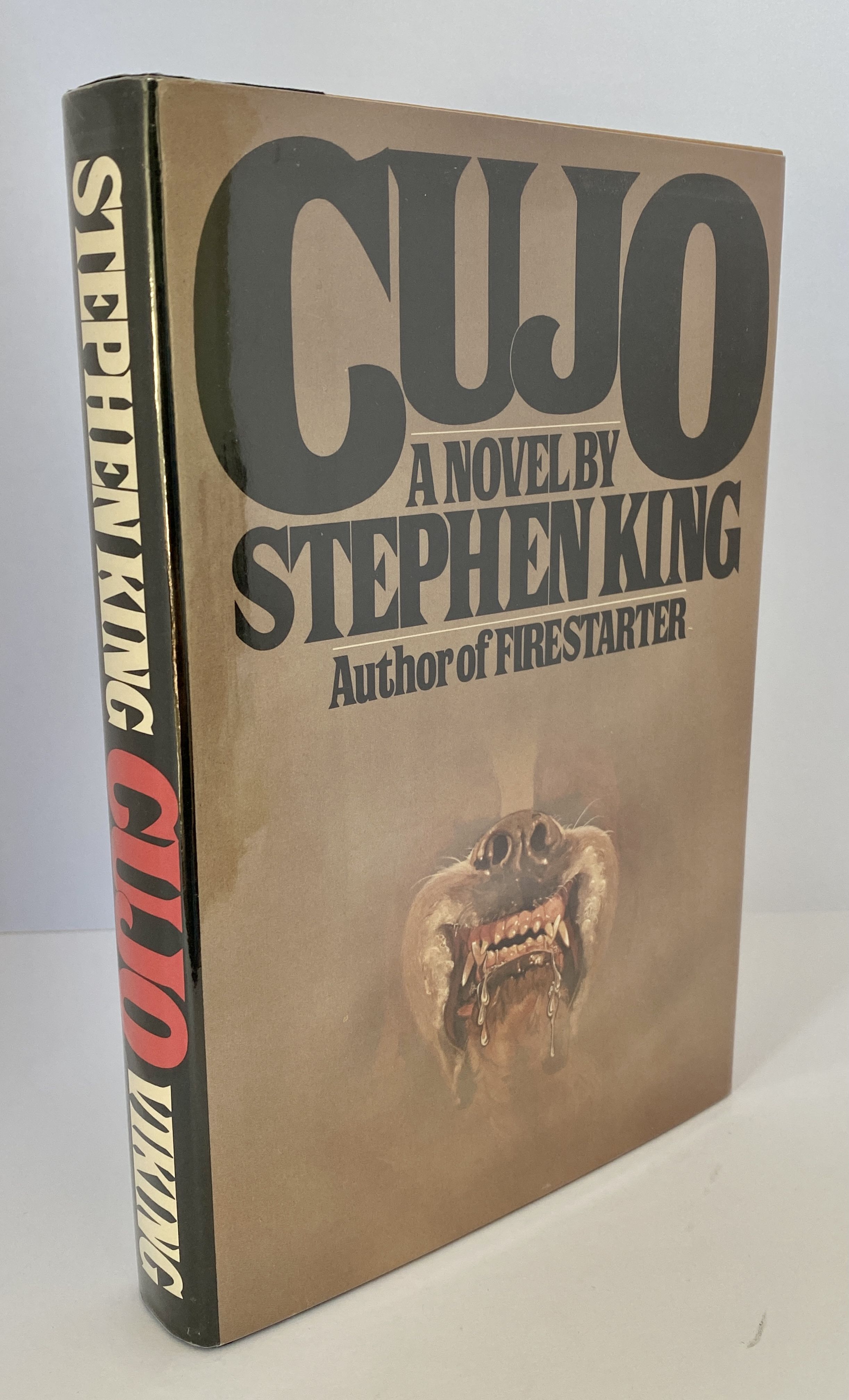 Cujo by Stephen King First Edition 1981 from Blue Sky Books (SKU biblio546)
