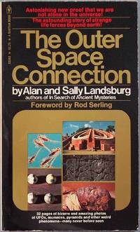 THE OUTER SPACE CONNECTION by Landsburg, Alan & Sally - 1975