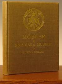 Möbler i afdelningen för de högre stånden.