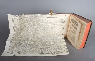 Histoire Des Revolutions De Hongrie, Oú L'On Donne Une idée juste de son légitime Gouvernement : Avec Les Memoires Du Prince François Rakoczy Sur La Guerre De Hongrie, Depuis 1703, jusqu'à sa fin Et Ceux Du Comte Betlem Niklos Sur les Affaires de Transilvanie. 2 volumes. (photo 3)