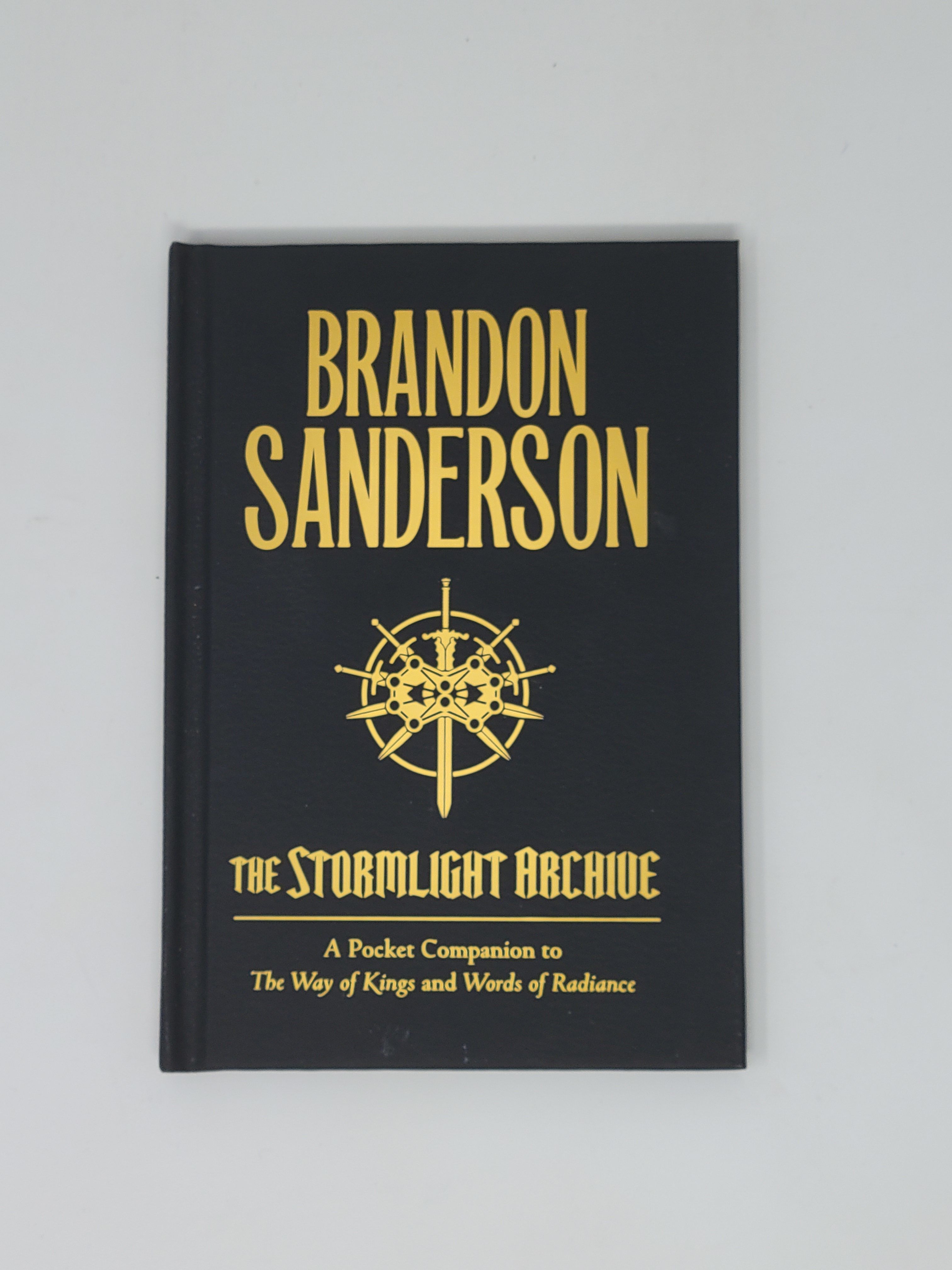 洋書 Brandon Sanderson The Stormlight Archive Oathbringer: The Stormlight Archive Book Three: Sanderson, Brandon
